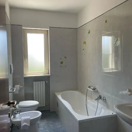 Apartment A 2 Passi Dal Mare